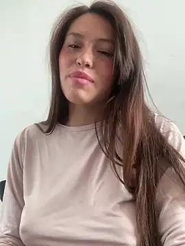 eriika deep  online show from February 1, 2025, 6:08 pm