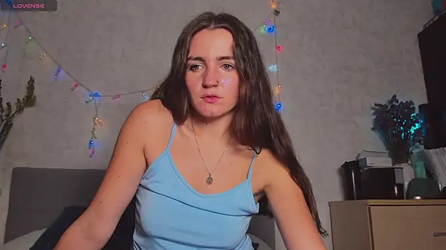 Paige coyness online show from December 23, 2024, 7:20 pm