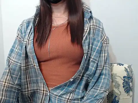 Snapshot of Mistress_Viktoria chatting on January 13, 2026, 5:35 am Mistress Viktoria online show from January 13, 2026, 5:35 am