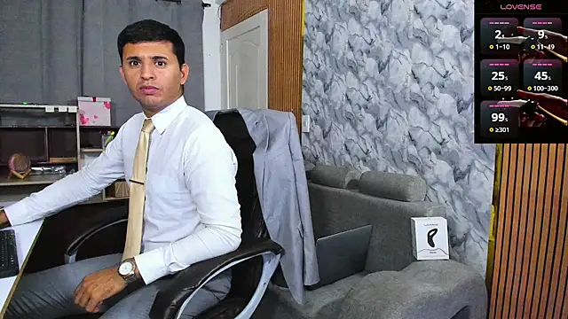 Hideintheoffice online show from February 10, 2026, 6:28 am