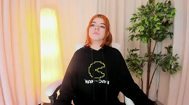 Maddy bennet online show from February 28, 2025, 9:58 am