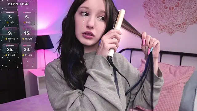 Snapshot of Lissa_Meow_ chatting on January 25, 2025, 6:55 am Lissa Meow online show from January 25, 2025, 6:55 am