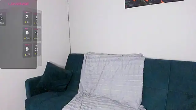 imMolly11 online show from February 8, 2025, 1:22 pm