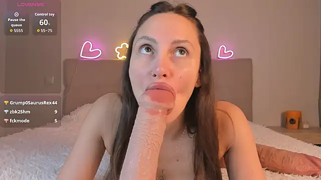 imMolly11 online show from October 20, 2025, 8:59 am