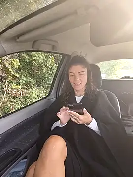 Snapshot of sansan2411 chatting on October 14, 2025, 11:00 am sansan2411 online show from October 14, 2025, 11:00 am