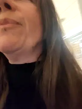 Snapshot of sansan2411 chatting on November 4, 2025, 10:47 am sansan2411 online show from November 4, 2025, 10:47 am