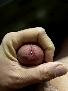 mikiss789 online show from November 30, 2025, 4:49 am