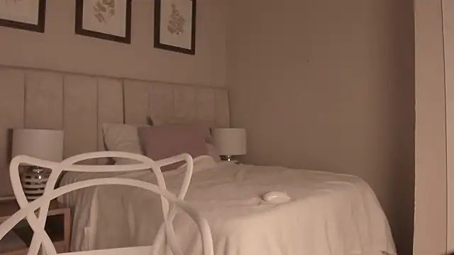 Snapshot of _dakota_a chatting on February 12, 2026, 12:44 pm dakota a online show from February 12, 2026, 12:44 pm