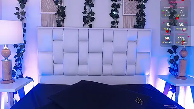 Snapshot of Miaa_gh1 chatting on February 11, 2025, 5:40 pm Miaa gh1 online show from February 11, 2025, 5:40 pm