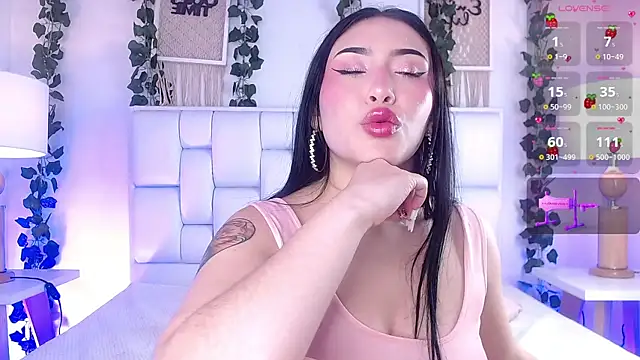 Snapshot of Miaa_gh1 chatting on September 27, 2025, 12:54 pm Miaa gh1 online show from September 27, 2025, 12:54 pm