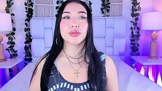 Snapshot of Miaa_gh1 chatting on December 4, 2025, 12:14 pm Miaa gh1 online show from December 4, 2025, 12:14 pm