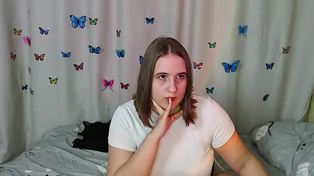 Phantommira online show from January 22, 2025, 9:21 pm