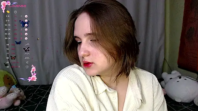 Phantommira online show from March 23, 2026, 8:35 pm