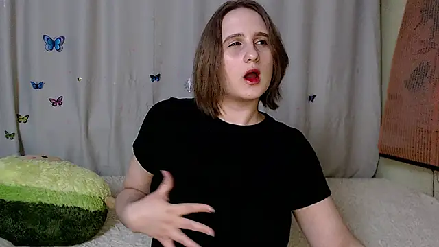 Phantommira online show from April 3, 2026, 4:05 pm