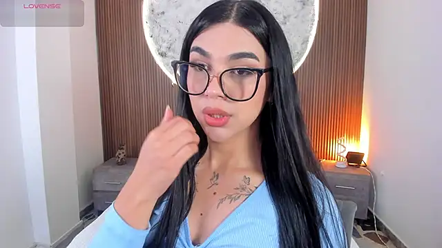 RoseCassie online show from February 7, 2026, 1:59 pm