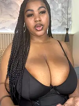 AinaraJimenez online show from November 18, 2025, 6:23 pm