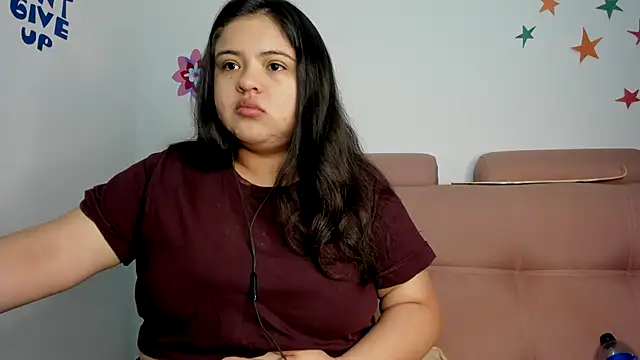 lizzie c online show from May 11, 2026, 7:58 am