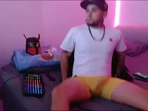 miia-liiam online show from January 6, 2025, 12:27 am