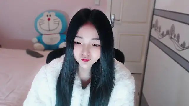 Snapshot of xiao-xiao-D chatting on December 18, 2025, 8:42 am xiao-xiao-D online show from December 18, 2025, 8:42 am