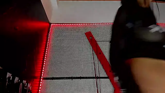 katizaldana online show from October 18, 2025, 3:42 am