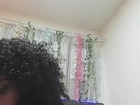 Snapshot of CintiaWalker chatting on May 29, 2026, 12:58 pm CintiaWalker online show from May 29, 2026, 12:58 pm