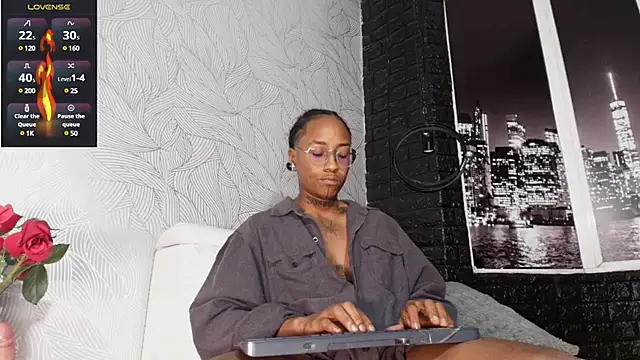 Snapshot of JhonyMiller_ chatting on January 4, 2025, 8:05 pm JhonyMiller online show from January 4, 2025, 8:05 pm