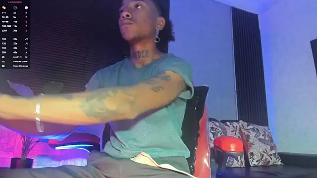 JhonyMiller  online show from October 27, 2025, 7:51 pm