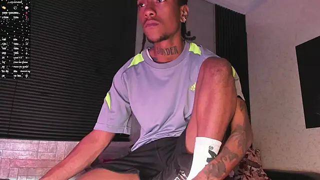 JhonyMiller  online show from December 2, 2025, 7:53 pm