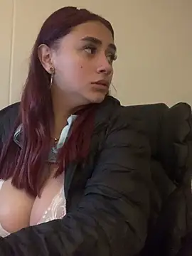 michell boobs  online show from March 8, 2025, 12:44 am