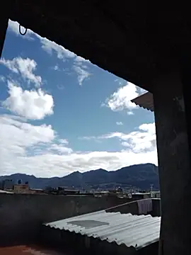 codysmith online show from November 25, 2025, 1:33 pm