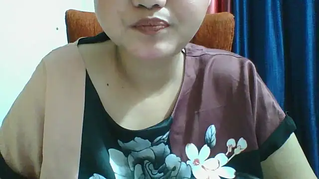 Riya Stream01 online show from April 17, 2026, 5:27 pm