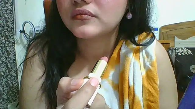 Riya Stream01 online show from April 24, 2026, 6:21 pm
