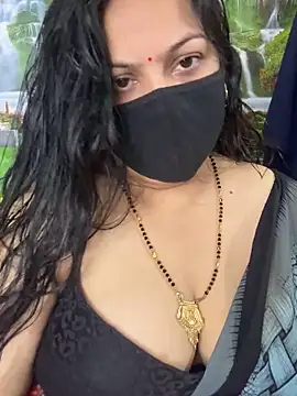 FlatVincy4 online show from October 13, 2025, 4:12 am