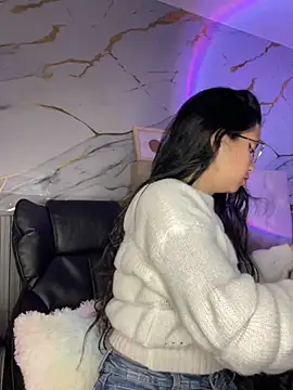 Rosita forever  online show from October 11, 2025, 4:55 am