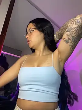Snapshot of Rosita_forever_ chatting on May 23, 2026, 3:05 pm Rosita forever online show from May 23, 2026, 3:05 pm