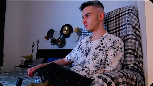 Devin Jay online show from January 11, 2026, 12:48 am