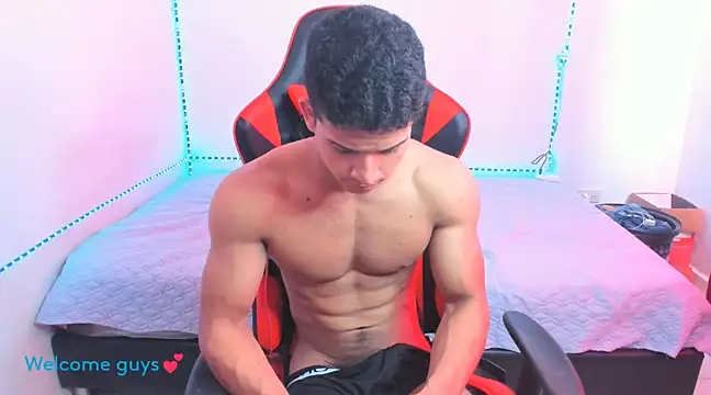 Snapshot of oliver_thompsson7 chatting on January 7, 2025, 5:42 pm oliver thompsson7 online show from January 7, 2025, 5:42 pm