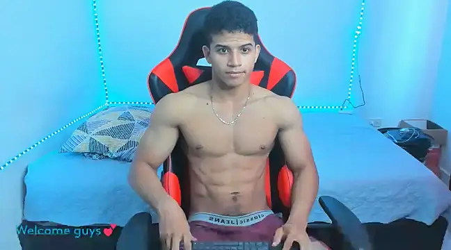 Snapshot of oliver_thompsson7 chatting on January 9, 2025, 1:56 pm oliver thompsson7 online show from January 9, 2025, 1:56 pm