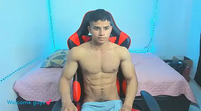 Snapshot of oliver_thompsson7 chatting on February 23, 2025, 9:26 pm oliver thompsson7 online show from February 23, 2025, 9:26 pm