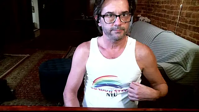 Snapshot of Johnny_Bottoms chatting on January 5, 2026, 11:52 pm Johnny Bottoms online show from January 5, 2026, 11:52 pm