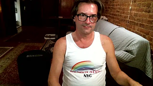 Snapshot of Johnny_Bottoms chatting on January 12, 2026, 11:21 pm Johnny Bottoms online show from January 12, 2026, 11:21 pm