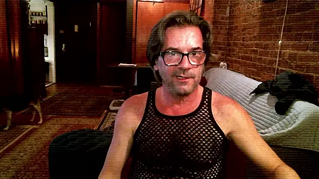 Snapshot of Johnny_Bottoms chatting on February 4, 2026, 11:42 pm Johnny Bottoms online show from February 4, 2026, 11:42 pm