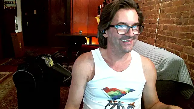 Snapshot of Johnny_Bottoms chatting on February 25, 2026, 11:58 pm Johnny Bottoms online show from February 25, 2026, 11:58 pm