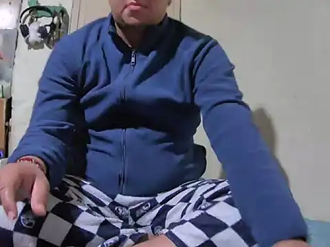 Snapshot of manolo666hot chatting on February 12, 2026, 6:47 pm manolo666hot online show from February 12, 2026, 6:47 pm