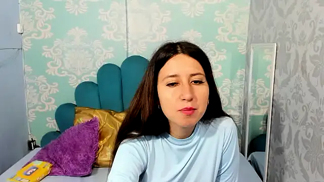 Snapshot of Valeria_grey69 chatting on January 7, 2025, 3:12 pm Valeria grey69 online show from January 7, 2025, 3:12 pm