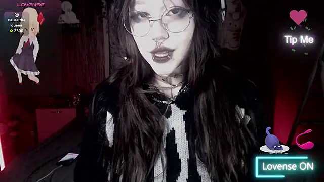 Snapshot of chloe_crystall_killer chatting on October 18, 2025, 10:32 pm chloe crystall killer online show from October 18, 2025, 10:32 pm