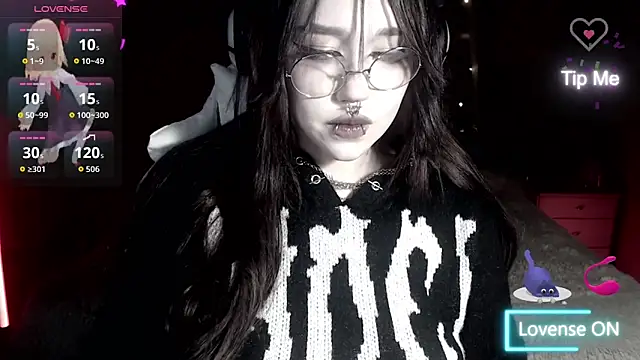 Snapshot of chloe_crystall_killer chatting on November 8, 2025, 5:07 am chloe crystall killer online show from November 8, 2025, 5:07 am