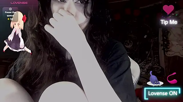 Snapshot of chloe_crystall_killer chatting on March 6, 2026, 6:32 am chloe crystall killer online show from March 6, 2026, 6:32 am