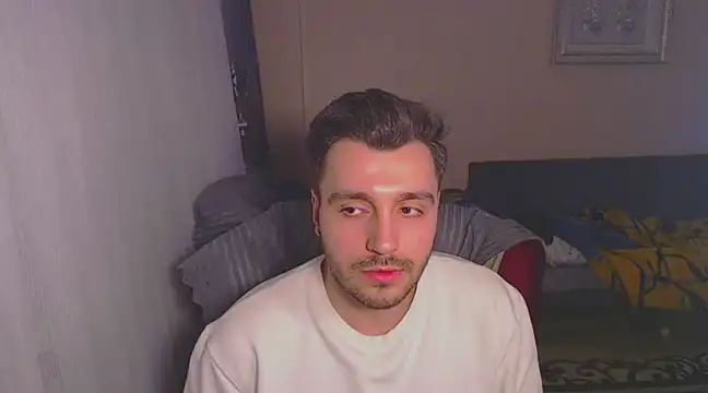 Snapshot of handsomeee04 chatting on February 26, 2025, 7:49 pm handsomeee04 online show from February 26, 2025, 7:49 pm