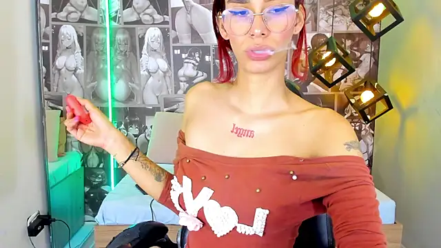 Snapshot of Nicole_Angels_ chatting on January 6, 2025, 2:03 pm Nicole Angels online show from January 6, 2025, 2:03 pm